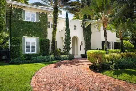 11725 SW 69th Court Pinecrest FL 33156