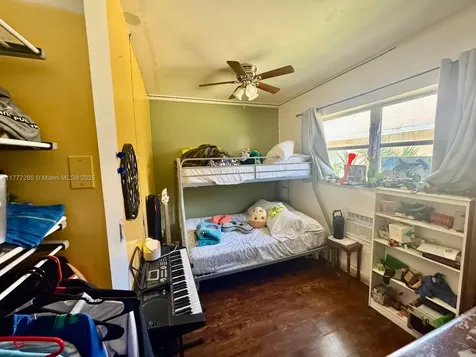1734 Wiley Street Hollywood FL 33020