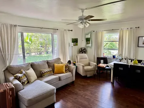 1734 Wiley Street Hollywood FL 33020
