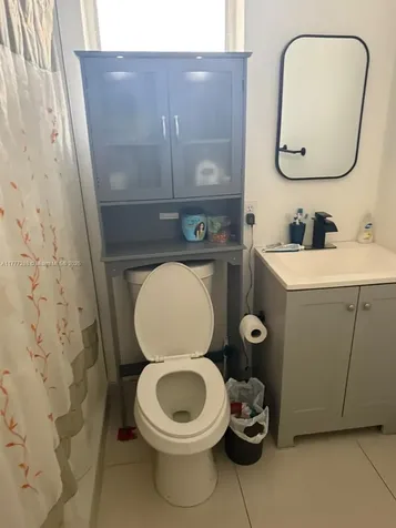 2929 NW 22nd Court Miami FL 33142