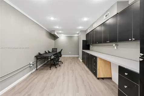 11210 SW 47th Terrace Miami FL 33165