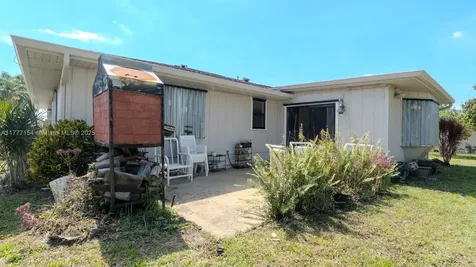 621 SE Voltair Terrace Port St. Lucie FL 34983