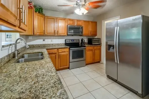 621 SE Voltair Terrace Port St. Lucie FL 34983