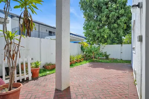 350 NE 212th Street Miami FL 33179