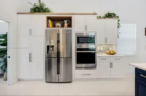 1604 Victoria Pointe Lane Weston FL 33327