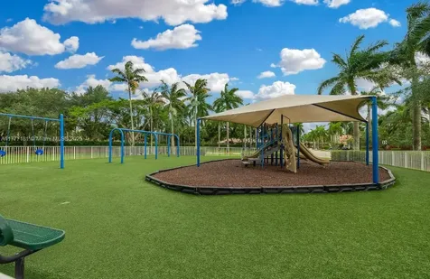 1604 Victoria Pointe Lane Weston FL 33327