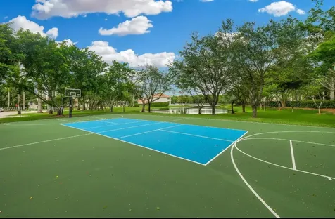 1604 Victoria Pointe Lane Weston FL 33327