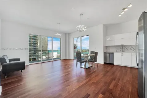 234 NE 3rd Street Miami FL 33132