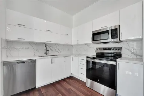 234 NE 3rd Street Miami FL 33132