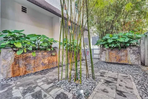 234 NE 3rd Street Miami FL 33132