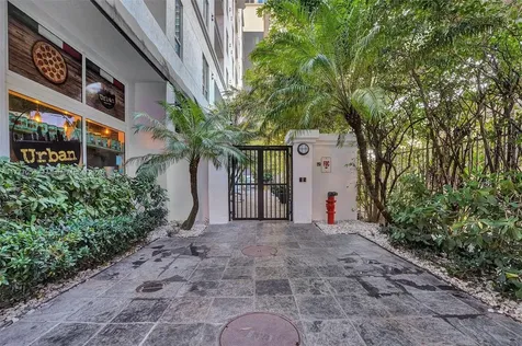 234 NE 3rd Street Miami FL 33132
