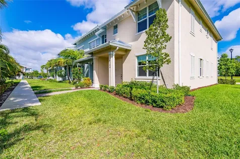 4144 Greenway Drive Hollywood FL 33021