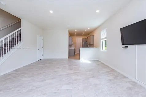 4144 Greenway Drive Hollywood FL 33021