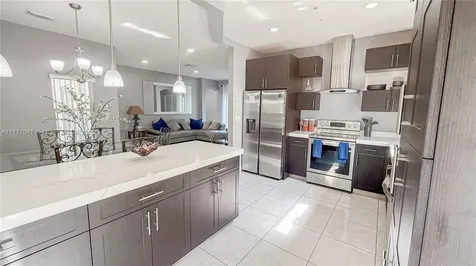 82 NW 4th Street Homestead FL 33030