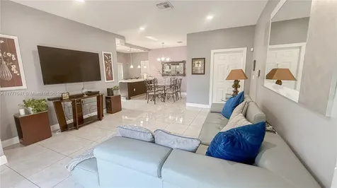 82 NW 4th Street Homestead FL 33030