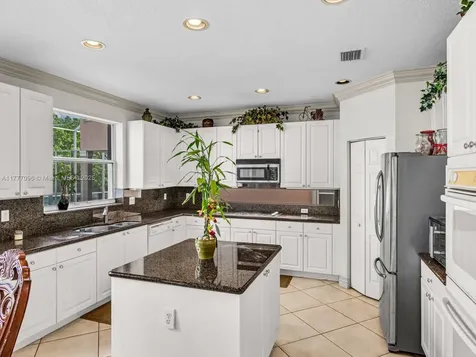 15261 SW 20th Street Miramar FL 33027