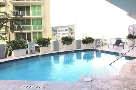 170 SE 14th Street Miami FL 33131