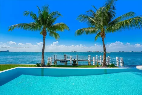 7960 Biscayne Point Circle Miami Beach FL 33141