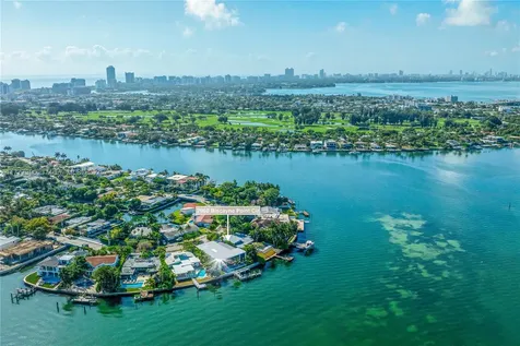 7960 Biscayne Point Circle Miami Beach FL 33141