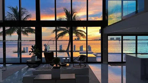 7960 Biscayne Point Circle Miami Beach FL 33141