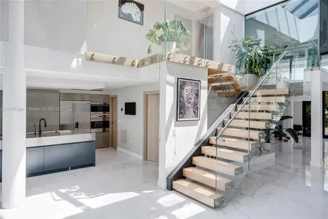 7960 Biscayne Point Circle Miami Beach FL 33141