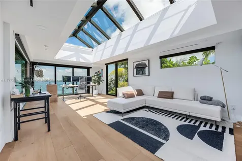 7960 Biscayne Point Circle Miami Beach FL 33141