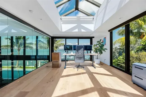 7960 Biscayne Point Circle Miami Beach FL 33141