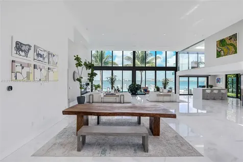 7960 Biscayne Point Circle Miami Beach FL 33141