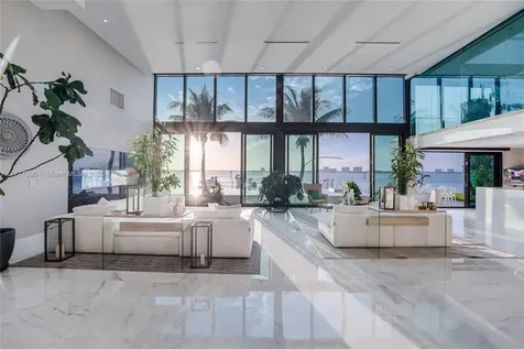 7960 Biscayne Point Circle Miami Beach FL 33141