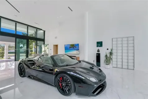 7960 Biscayne Point Circle Miami Beach FL 33141
