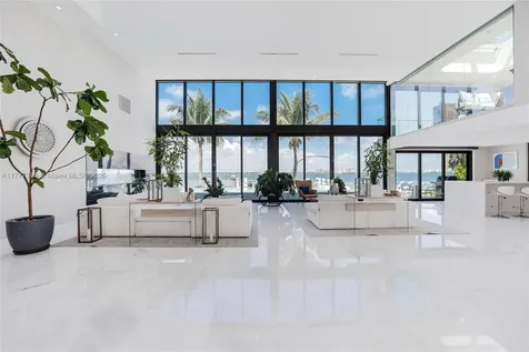 7960 Biscayne Point Circle Miami Beach FL 33141
