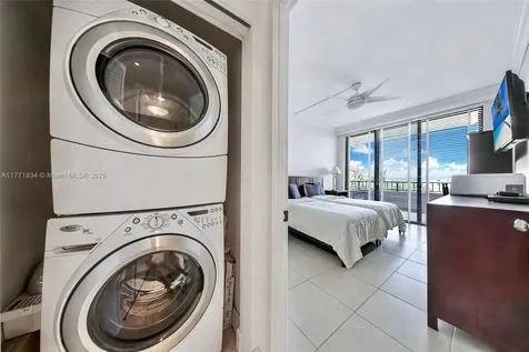 151 Crandon Boulevard Key Biscayne FL 33149