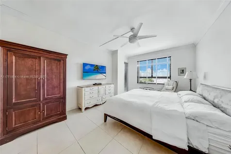 151 Crandon Boulevard Key Biscayne FL 33149