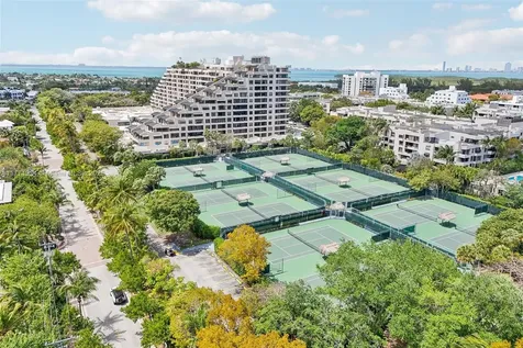 151 Crandon Boulevard Key Biscayne FL 33149