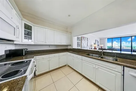 151 Crandon Boulevard Key Biscayne FL 33149