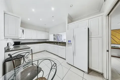 151 Crandon Boulevard Key Biscayne FL 33149