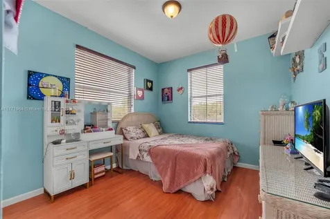 2260 NE 37th Terrace Homestead FL 33033