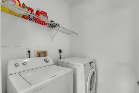 2260 NE 37th Terrace Homestead FL 33033