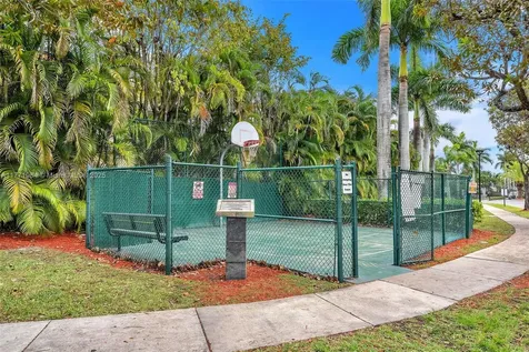 2260 NE 37th Terrace Homestead FL 33033