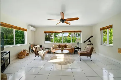 1259 NE 98th Street Miami Shores FL 33138