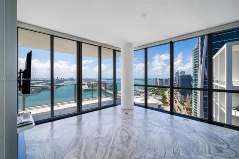 1100 Biscayne Boulevard Miami FL 33132