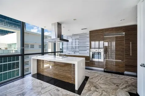 1100 Biscayne Boulevard Miami FL 33132