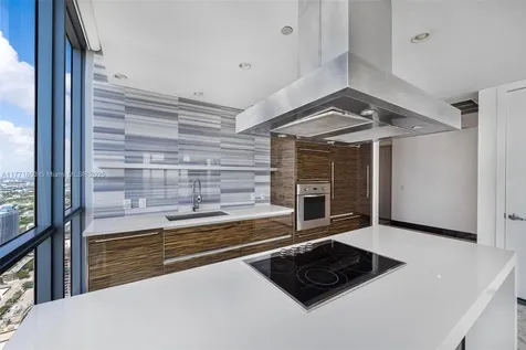 1100 Biscayne Boulevard Miami FL 33132