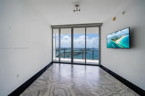 1100 Biscayne Boulevard Miami FL 33132