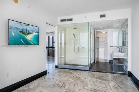 1100 Biscayne Boulevard Miami FL 33132