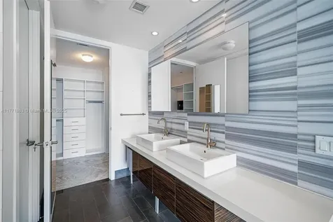 1100 Biscayne Boulevard Miami FL 33132