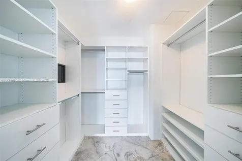 1100 Biscayne Boulevard Miami FL 33132