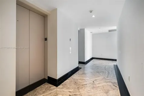 1100 Biscayne Boulevard Miami FL 33132