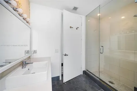 1100 Biscayne Boulevard Miami FL 33132