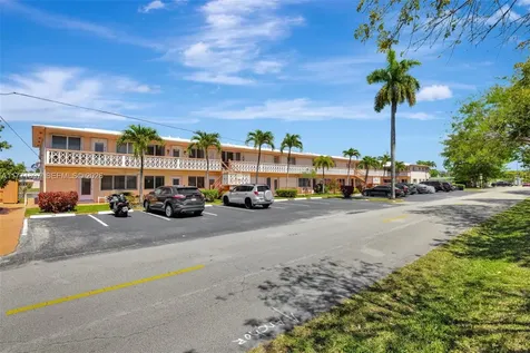 1012 SW 11th Street Hallandale Beach FL 33009